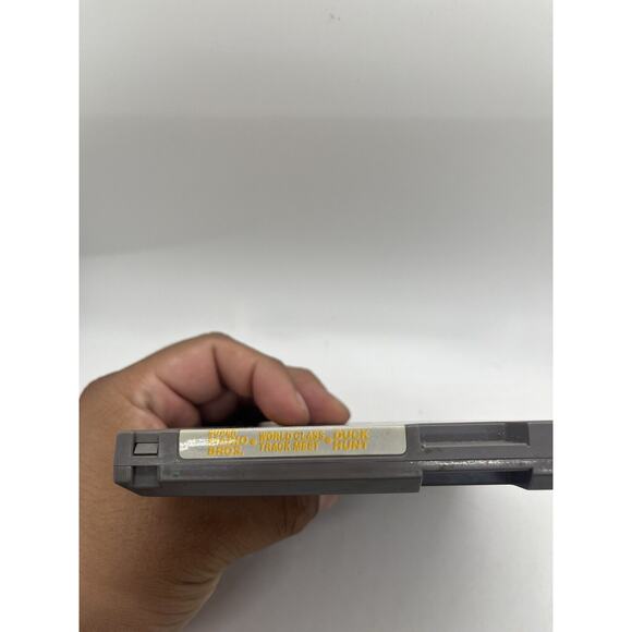 Super Mario Bros / Duck Hunt / World Class Track Meet NES Cart Only - Tested - Picture 3 of 7